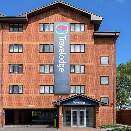 Travelodge London Park Royal Экстерьер фото